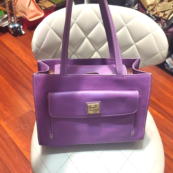 RARE Dooney & Bourke Purple Pebble Leather Janine Medium tote๐๐ - Picture 4 of 17